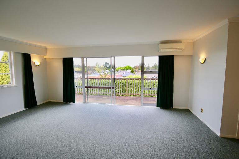 Photo of property in 18 Windsor Road, Maeroa, Hamilton, 3200