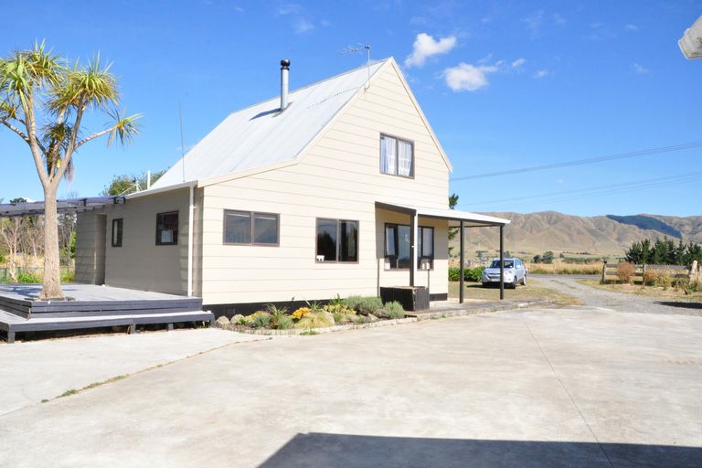 Photo of property in 928 Tennent Drive, Linton, Palmerston North, 4472