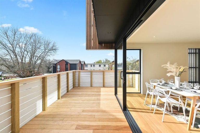 Photo of property in 2/2 Manning Street, Hamilton Central, Hamilton, 3204