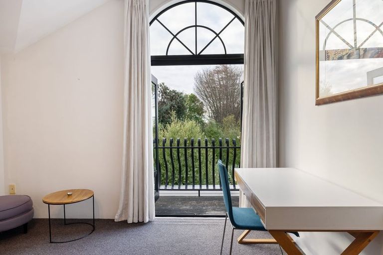 Photo of property in 125 Stapletons Road, Richmond, Christchurch, 8013