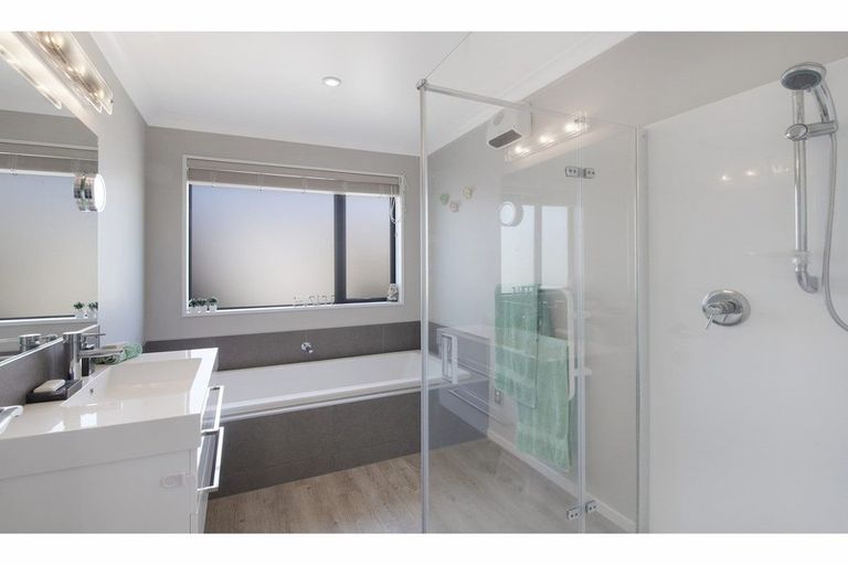 Photo of property in 10 Sovereign Boulevard, Kaiapoi, 7630