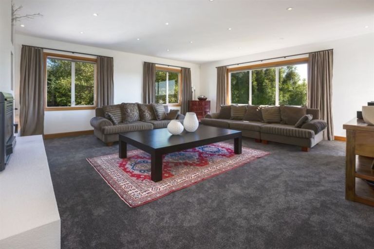 Photo of property in 22 The Layline, Whitby, Porirua, 5024