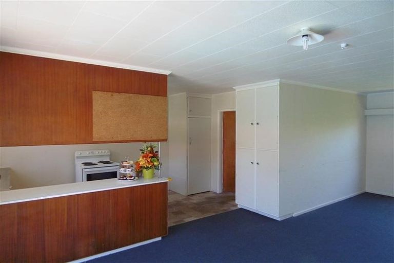 Photo of property in 1/117 Seaview Road, Westown, New Plymouth, 4310
