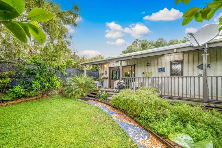 Photo of property in 2/62 Hone Heke Road, Kerikeri, 0230