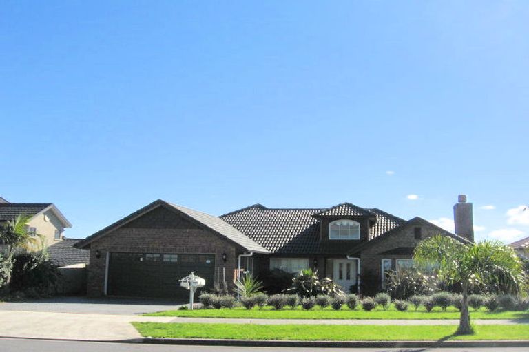 Photo of property in 264 Hill Road, The Gardens, Auckland, 2105