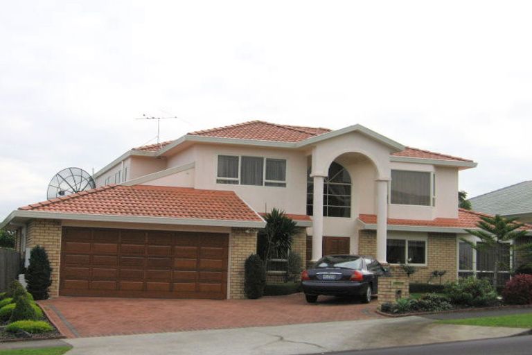 Photo of property in 71 Westerham Drive, Dannemora, Auckland, 2016