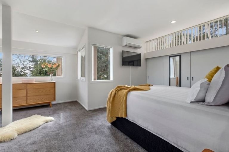 Photo of property in 1/2a Stredwick Drive, Torbay, Auckland, 0630