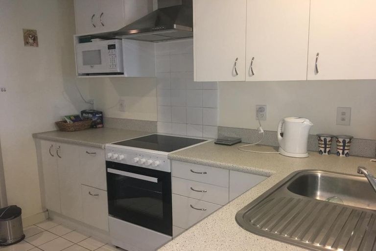 Photo of property in Terrace Heights Apartments, 5d/163 The Terrace, Wellington Central, Wellington, 6011