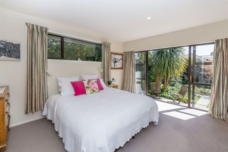 Photo of property in 14a Aylmer Street, Somerfield, Christchurch, 8024