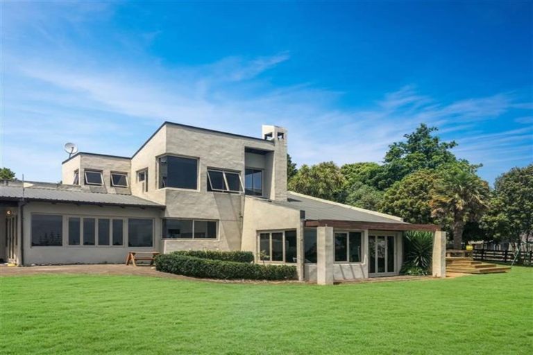 Photo of property in 233 Laing Road, Karaka, Papakura, 2580