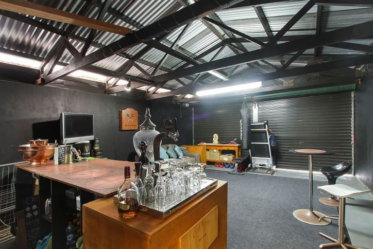 Photo of property in 75a Torkar Road, Clarks Beach, 2122