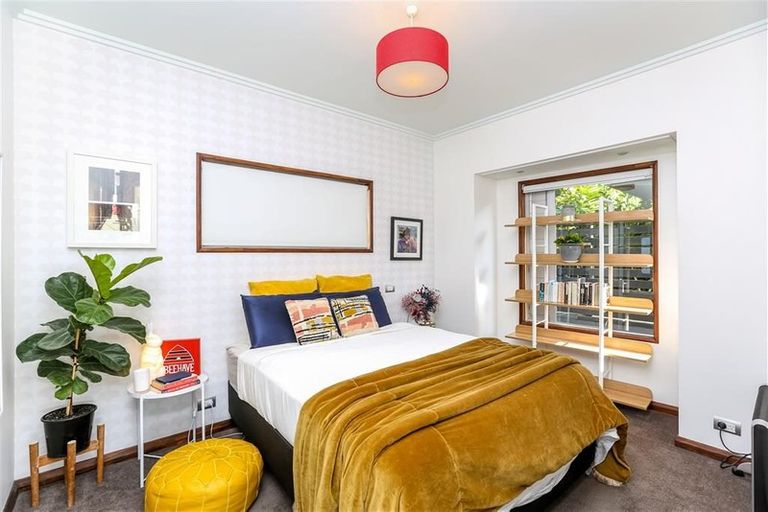 Photo of property in 8 Gaine Street, New Plymouth, 4310