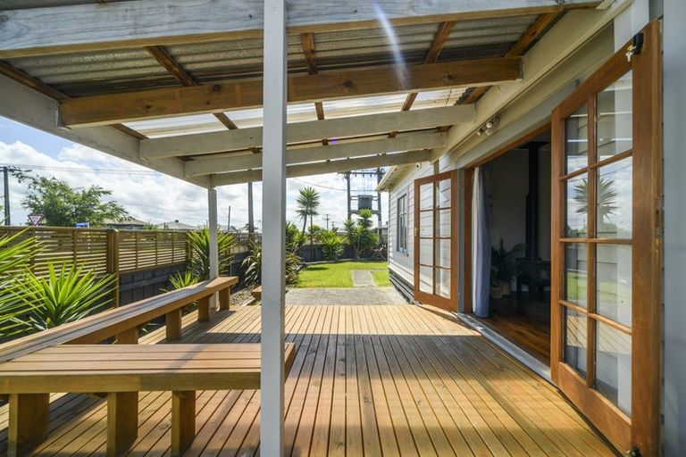Photo of property in 9 Leeds Street, Milson, Palmerston North, 4414