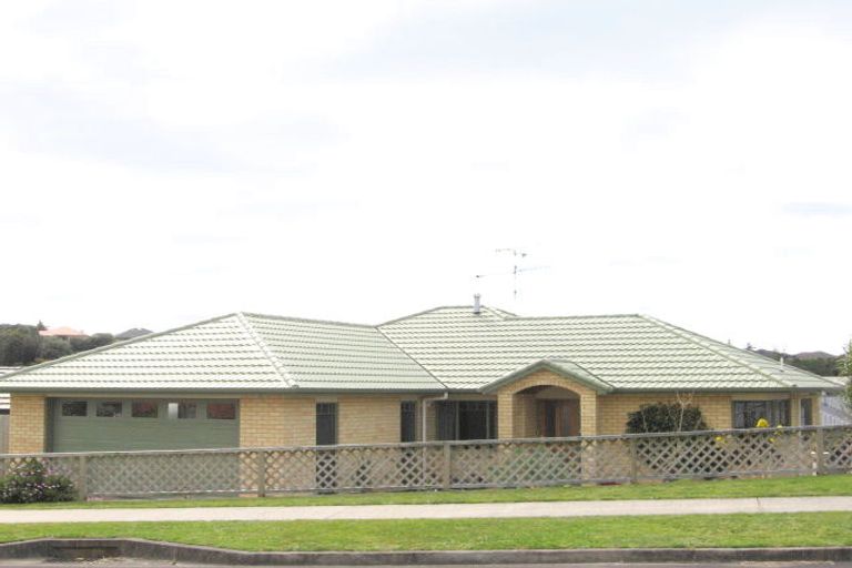 Photo of property in 261 Castlewold Drive, Bethlehem, Tauranga, 3110