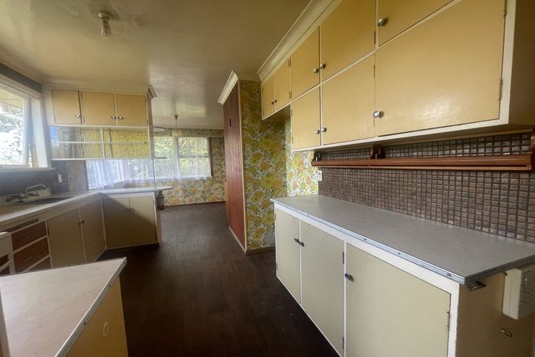 Photo of property in 98 Wharf Road, Te Atatu Peninsula, Auckland, 0610