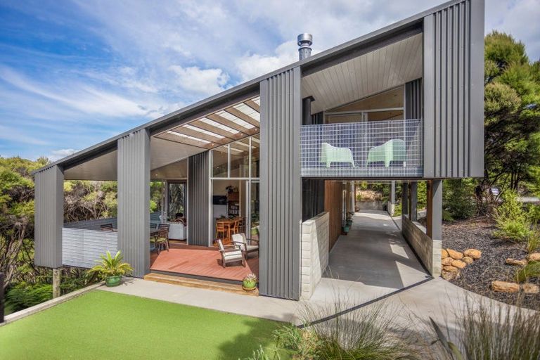 Photo of property in 3 Bush Point Road, Kerikeri, 0294