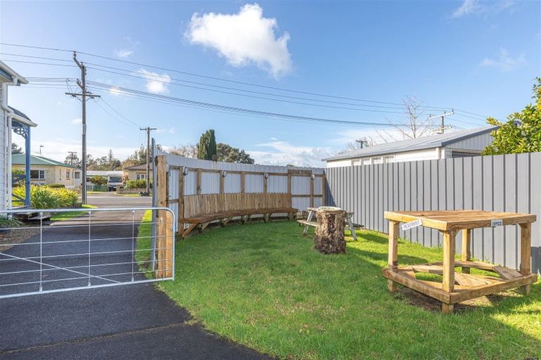 Photo of property in 81 Hakanoa Street, Huntly, 3700