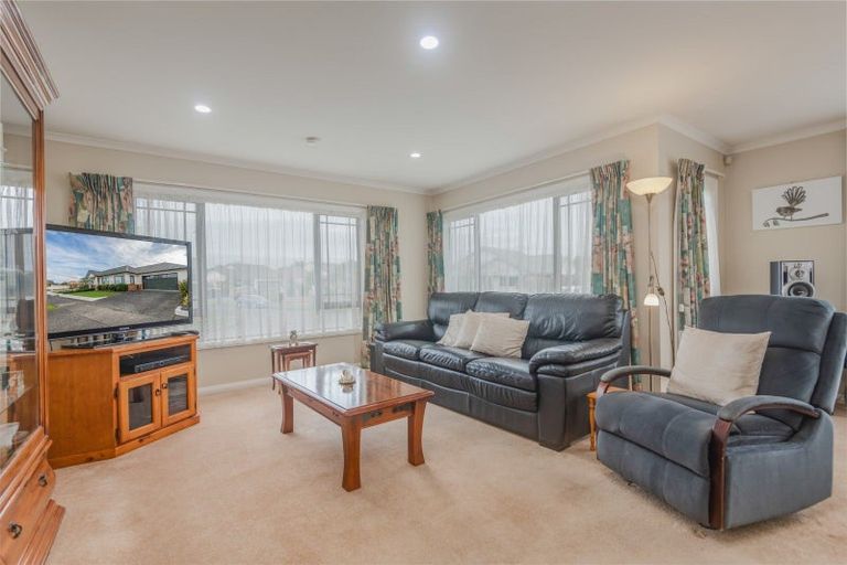 Photo of property in 1 Virginia Grove, Milson, Palmerston North, 4414