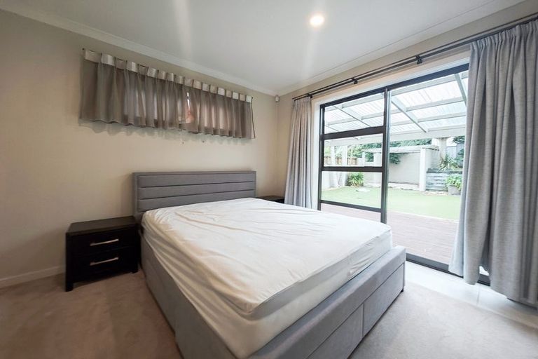 Photo of property in 4 Montrose Terrace, Mairangi Bay, Auckland, 0630