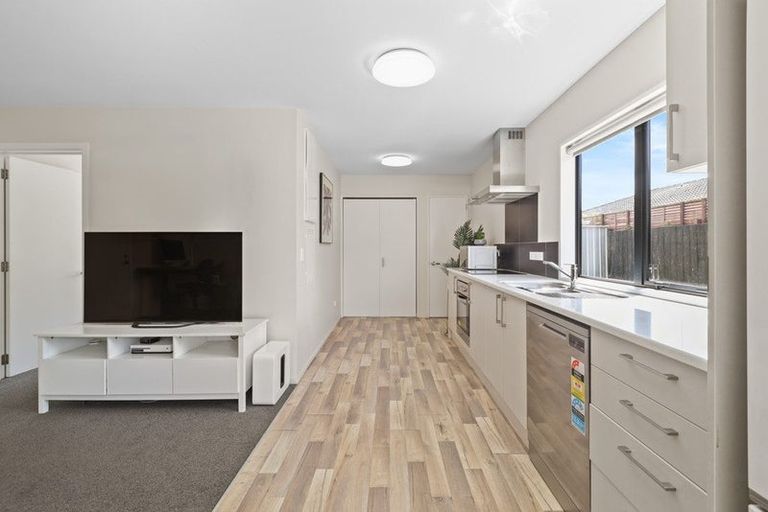 Photo of property in 1/120 Stanmore Road, Linwood, Christchurch, 8011