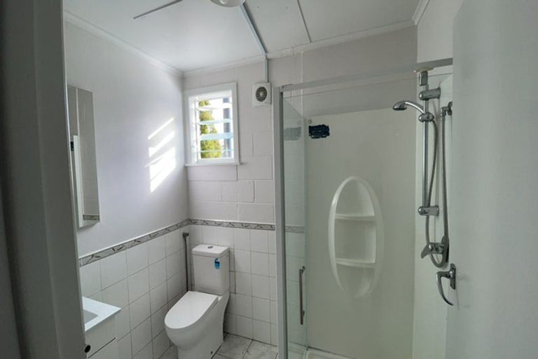 Photo of property in 29 Chorley Avenue, Massey, Auckland, 0614