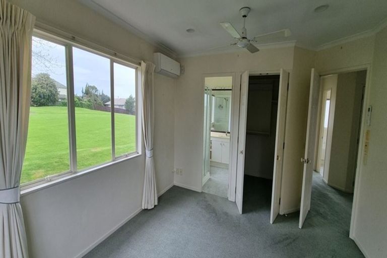 Photo of property in 2/5 Belgate Place, Somerville, Auckland, 2014