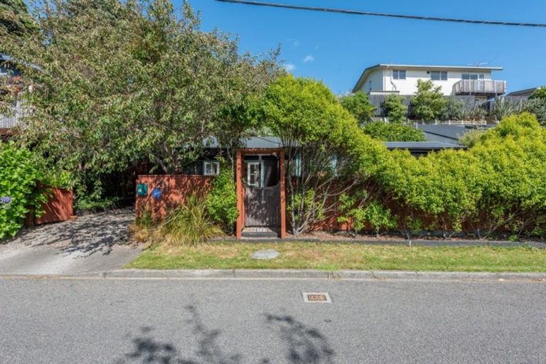 Photo of property in 41 Matatua Road, Raumati Beach, Paraparaumu, 5032