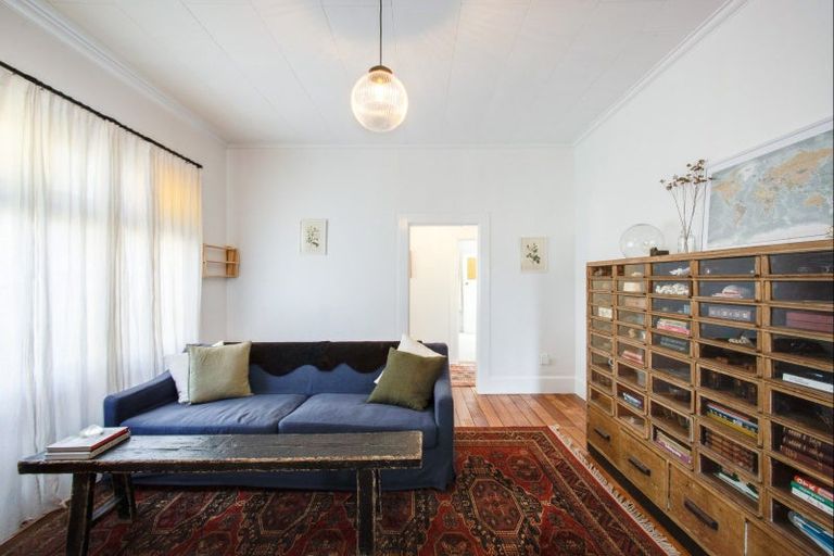 Photo of property in 48 Carnell Street, Napier South, Napier, 4110