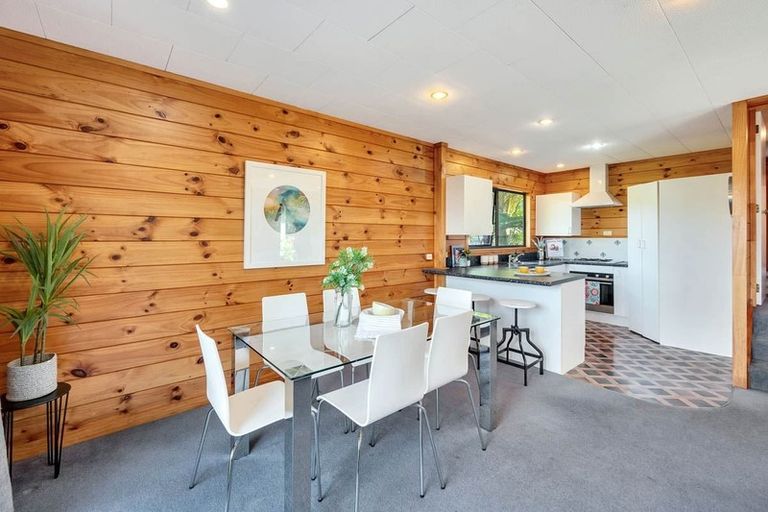 Photo of property in 29a Verbena Road, Birkdale, Auckland, 0626