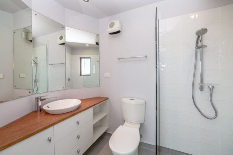 Photo of property in 89 Sutherland Drive, Martinborough, 5781