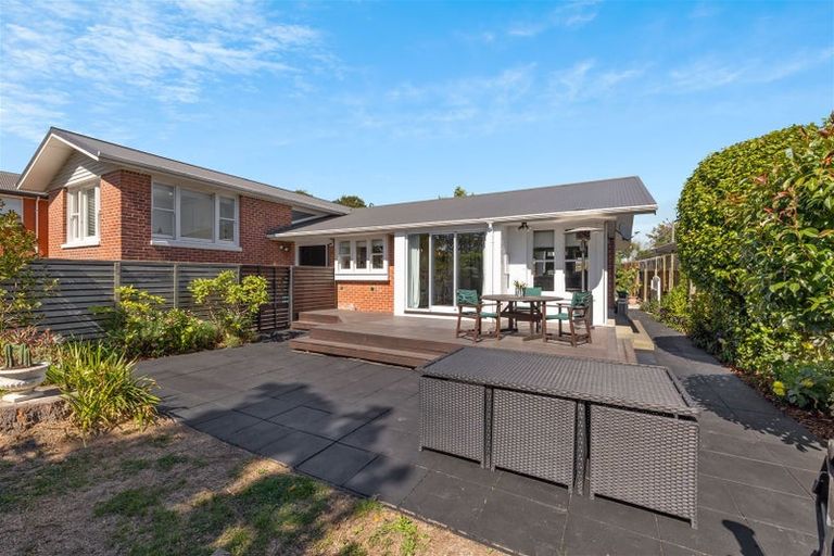 Photo of property in 9 Westburn Terrace, Burnside, Christchurch, 8041