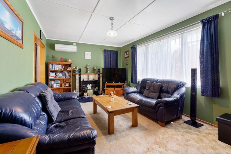 Photo of property in 45 Tararua Street, Pahiatua, 4910