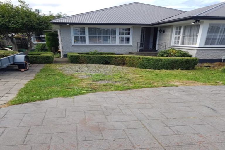 Photo of property in 1/8 Coniston Avenue, Ilam, Christchurch, 8041
