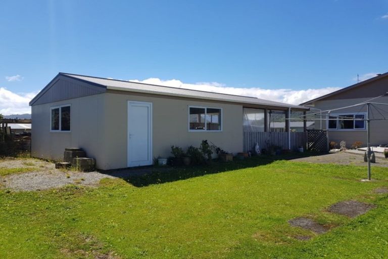 Photo of property in 120 Blake Street, Blaketown, Greymouth, 7805