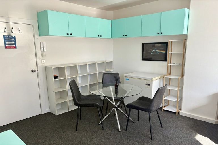 Photo of property in Regency Apartments, 3g/49 Manners Street, Te Aro, Wellington, 6011