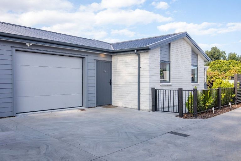 Photo of property in 5/9 Beverley Crescent, Hillcrest, Hamilton, 3216