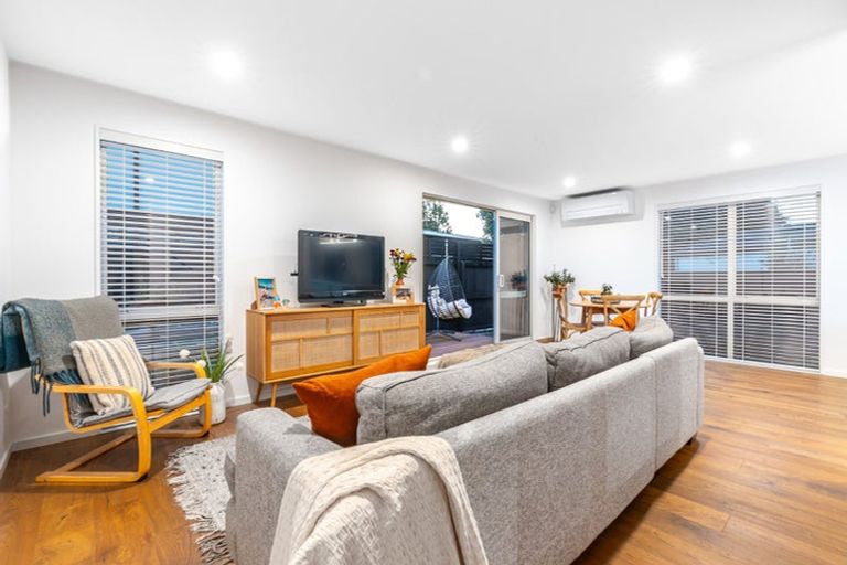 Photo of property in 2/179 Weston Road, St Albans, Christchurch, 8052