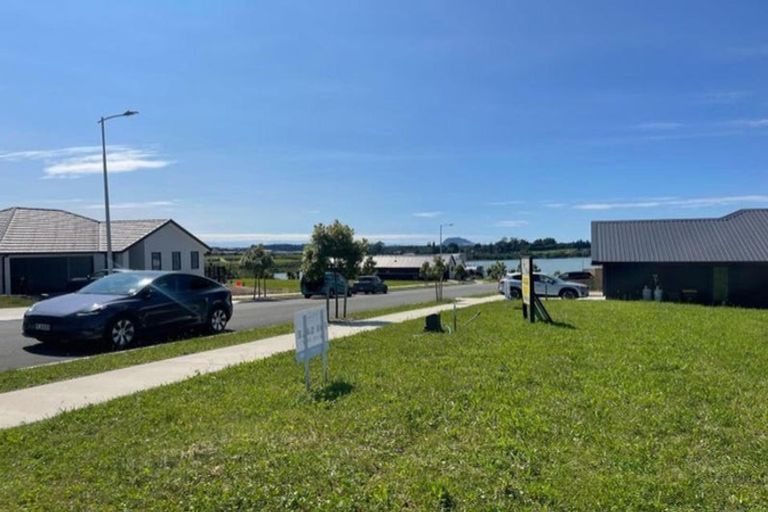 Photo of property in 10 Snapper Crescent, Omokoroa, 3114