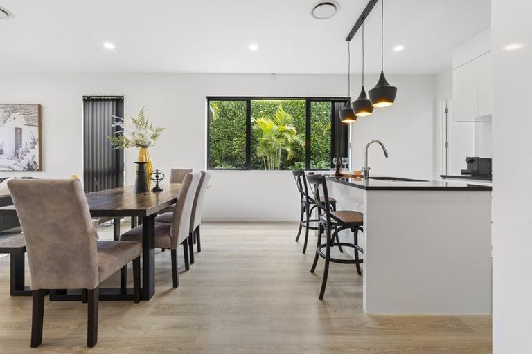 Photo of property in 8 Dinning Road, Riverhead, 0820