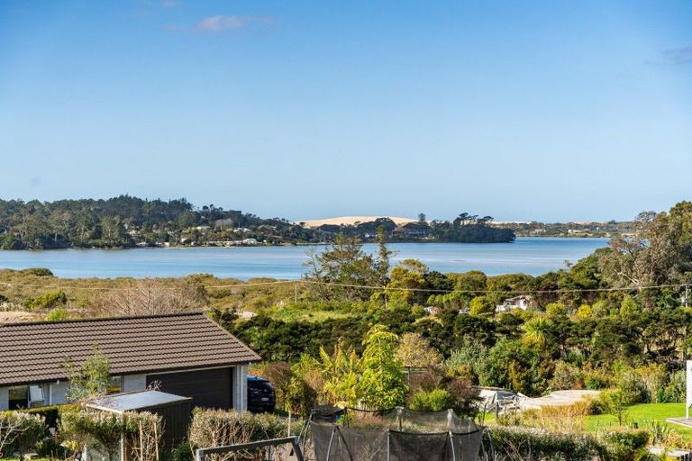 Photo of property in 48 Old Waipu Road, Mangawhai, 0505