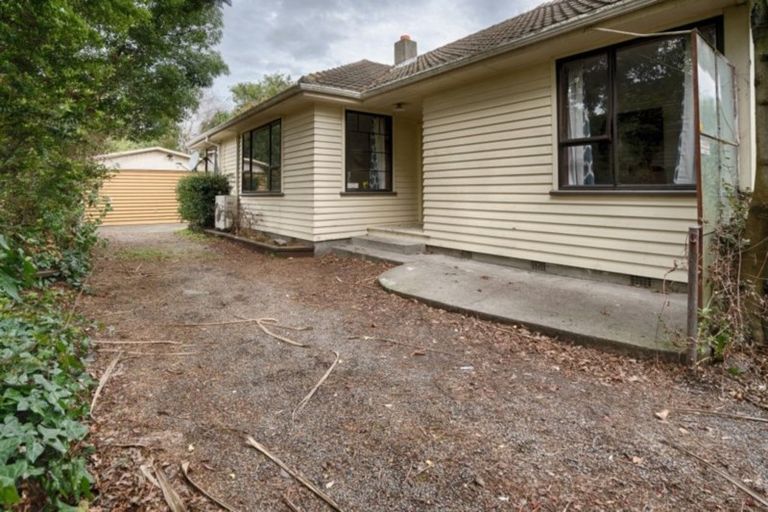 Photo of property in 36 Balgay Street, Upper Riccarton, Christchurch, 8041
