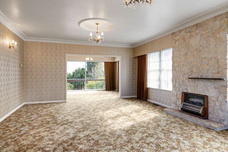 Photo of property in 52 Forest Lake Road, Forest Lake, Hamilton, 3200