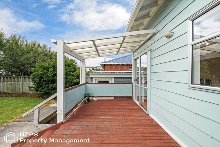 Photo of property in 324 Bay View Road, South Dunedin, Dunedin, 9012