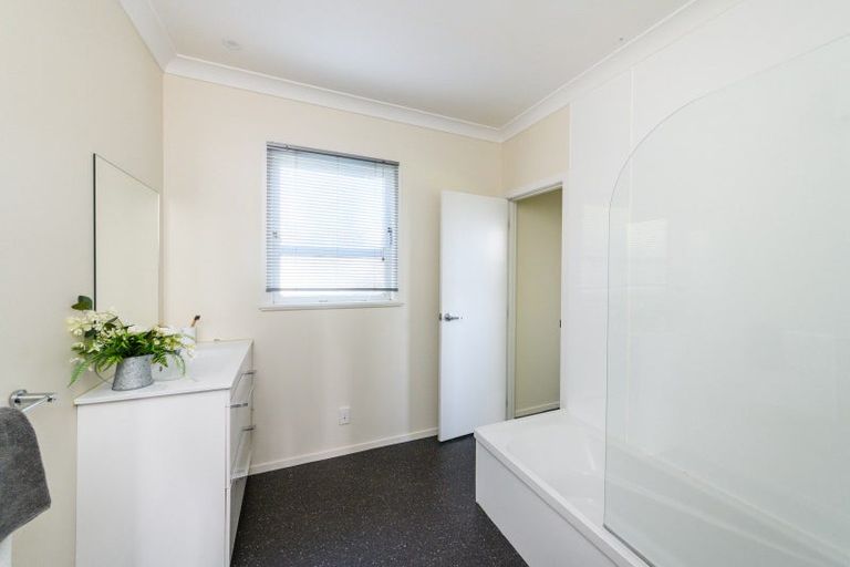 Photo of property in 175 College Street, Awapuni, Palmerston North, 4412