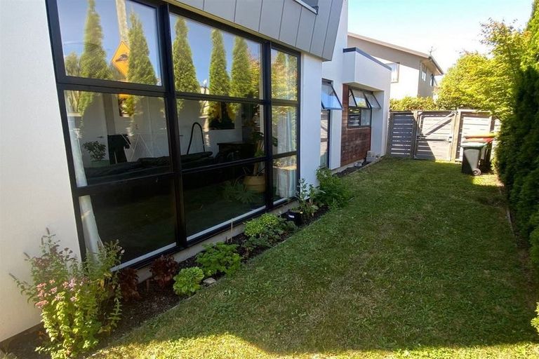 Photo of property in 1/40 Brockworth Place, Riccarton, Christchurch, 8011