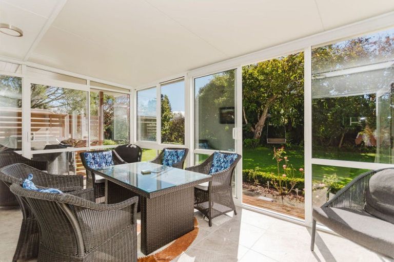 Photo of property in 64 Guy Street, Dannevirke, 4930