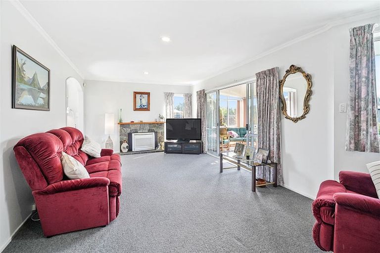 Photo of property in 2 Whelan Place, Hei Hei, Christchurch, 8042