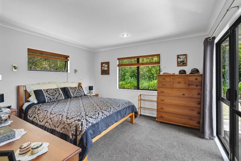 Photo of property in 5523 Masterton Castlepoint Road, Tinui, Masterton, 5889