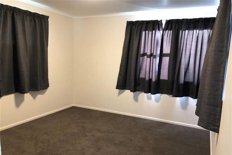 Photo of property in 28 Birdwood Road, Pukekohe, 2120