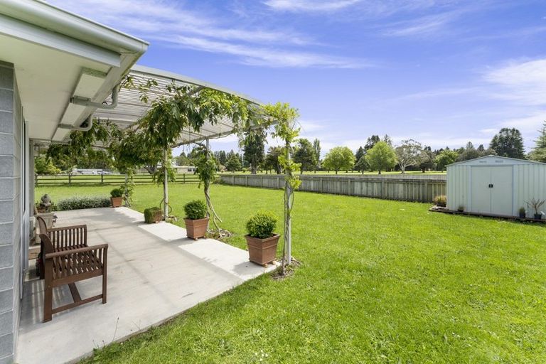 Photo of property in 2 Mercade Close, Stratford, 4332